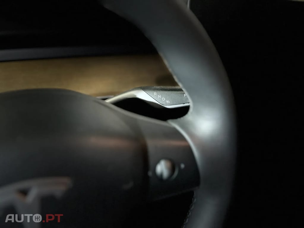 Tesla Model Y RWD