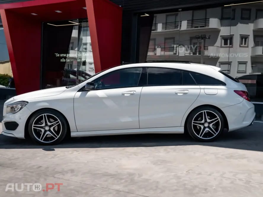 Mercedes-Benz CLA 220 d Shooting Brake AMG Line Aut.