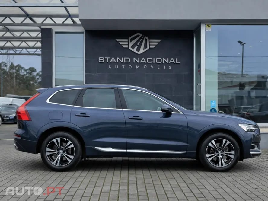 Volvo XC60 2.0 T6 PHEV Core AWD