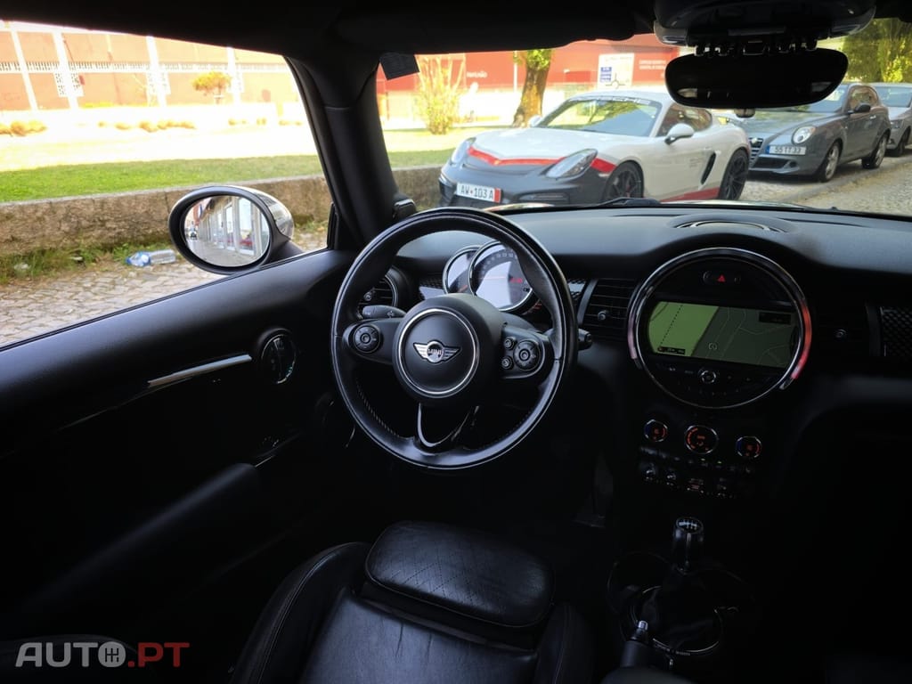 MINI Cooper Cooper SD