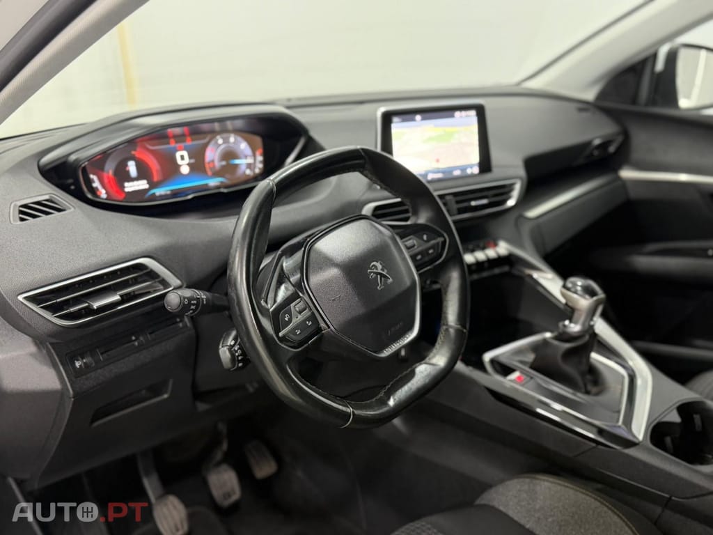 Peugeot 5008 1.5 BlueHDi Active Pack