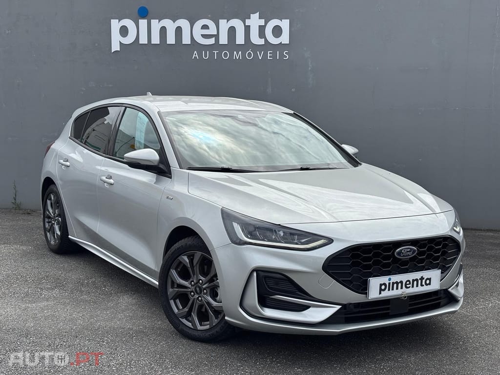 Ford Focus 1.0 EcoBoost MHEV ST-Line