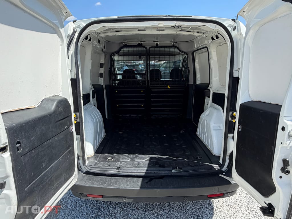Fiat Doblo 1.3 MJ Easy 3L
