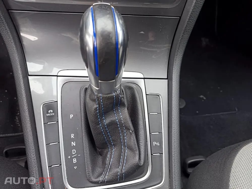 Volkswagen e-Golf AC/DC