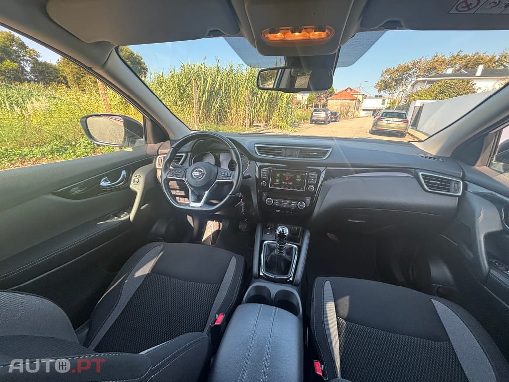 Nissan Qashqai 1.5 dCi N-Connecta