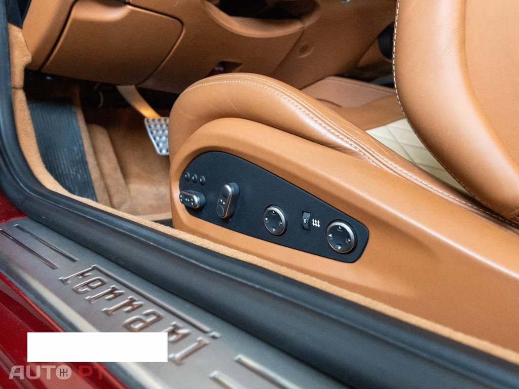 Ferrari California 3.9 V8 T