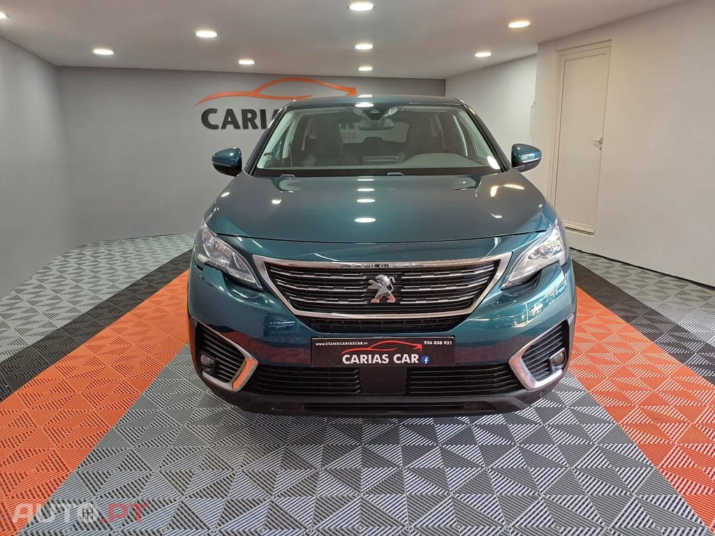 Peugeot 5008 1.2 PureTech Allure EAT8