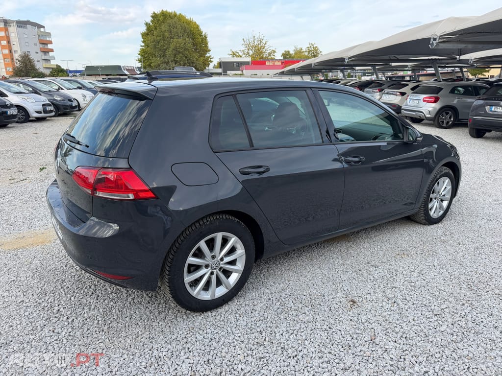 Volkswagen Golf 1.6 TDI BlueMotion Lounge