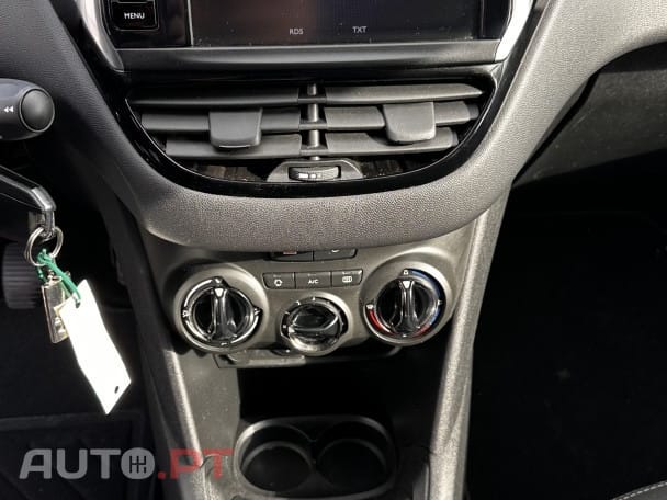 Peugeot 208 1.2 PureTech Style