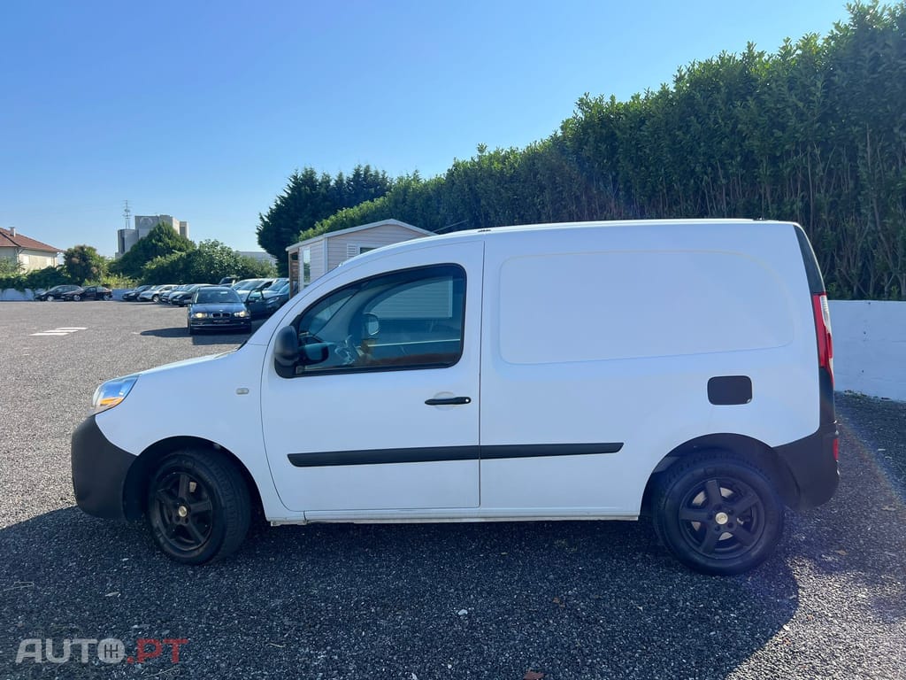Renault Kangoo Isotérmica com Sistema de frio.