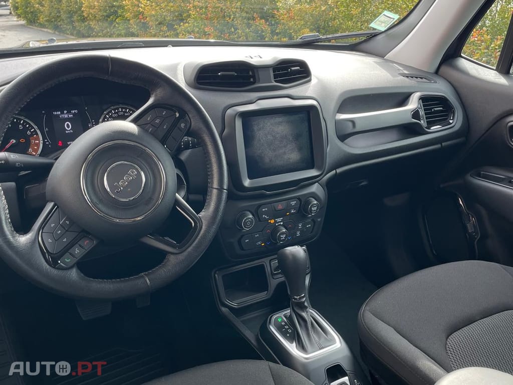 Jeep Renegade Night Eagle