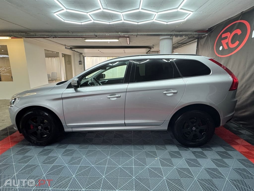 Volvo XC60 2.0 D3 Momentum Geartronic