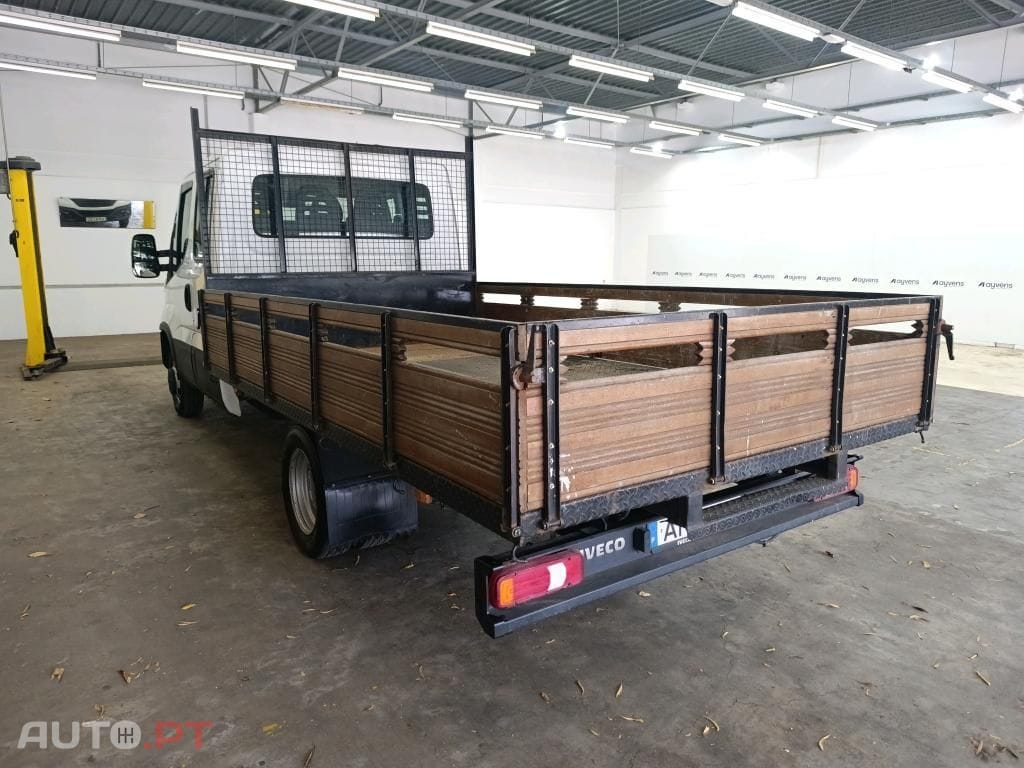 Iveco Daily Chassis Cabina 3.0 35C16H 3750 CD