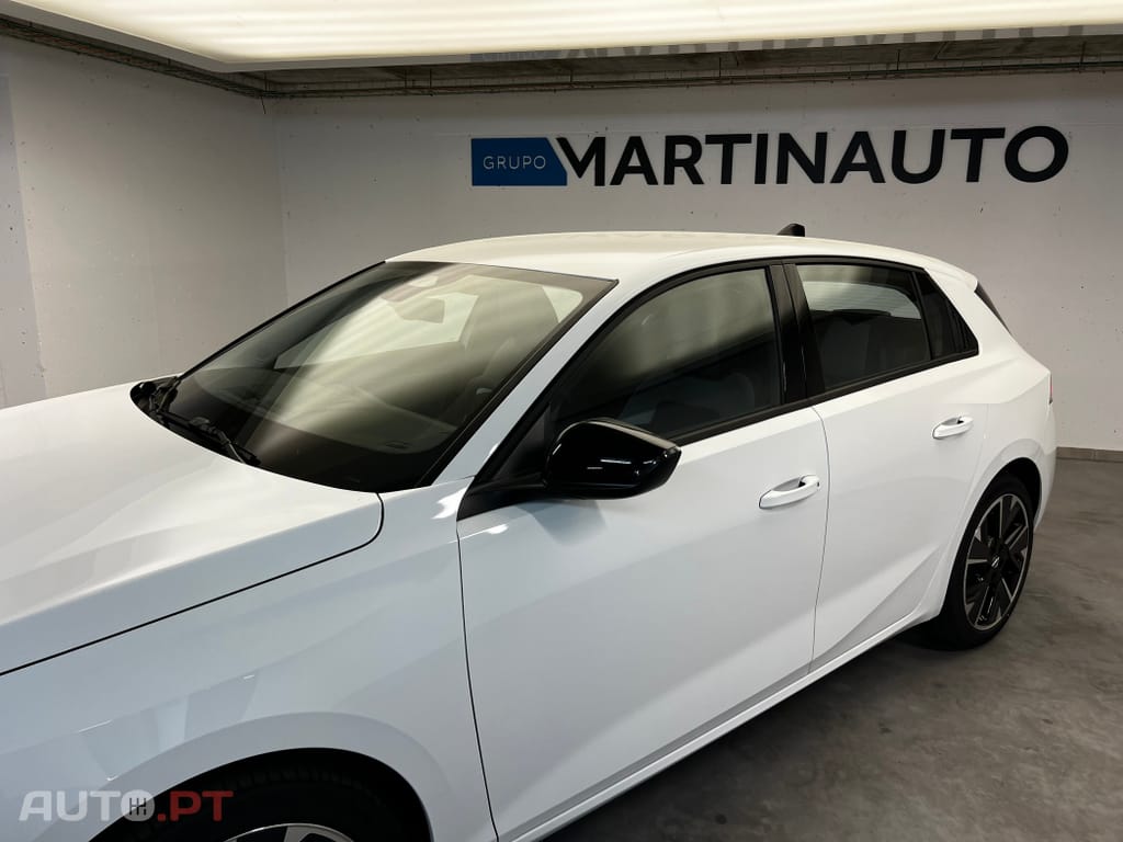 Opel Astra 54 kWh Edition