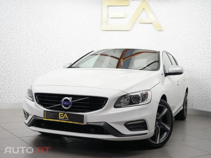 Volvo V60 2.4 D6 R-Design AWD Phev