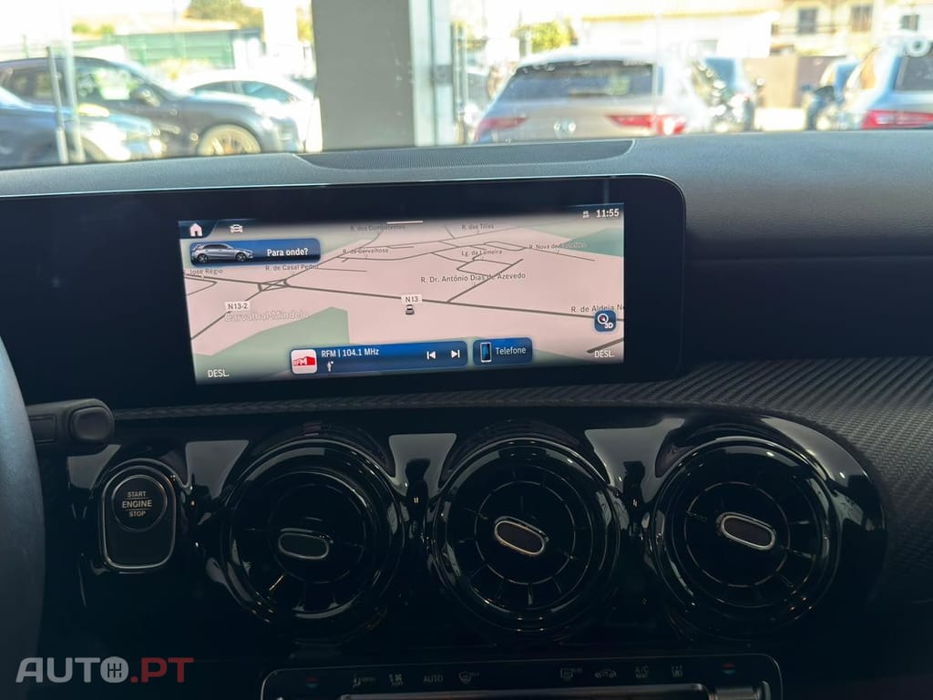 Mercedes-Benz A 250 e