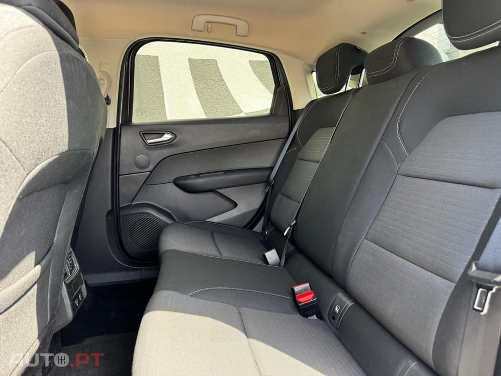 Renault Arkana 1.6 E-Tech Business