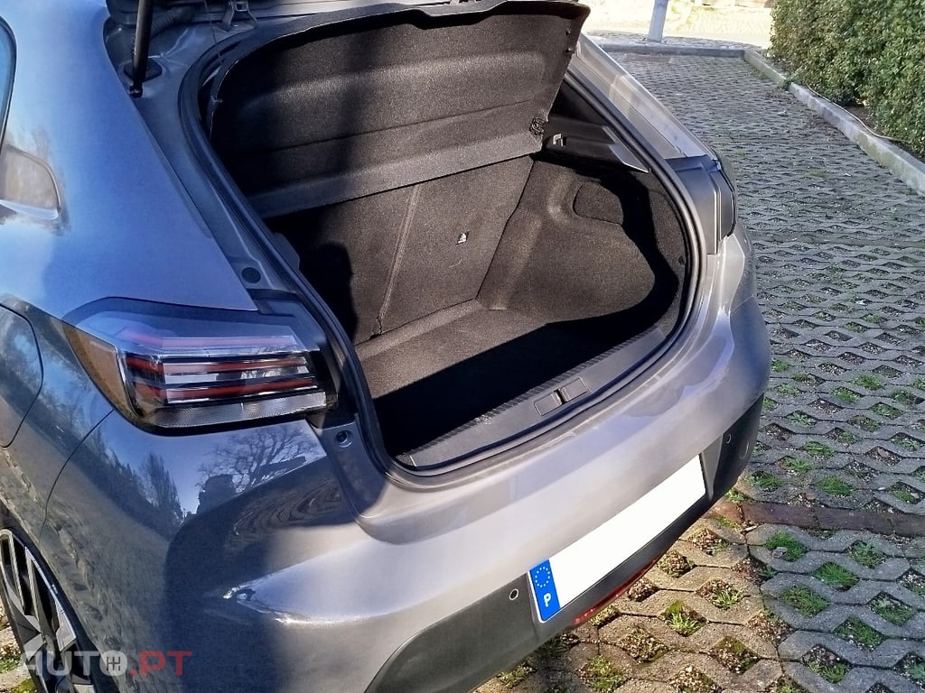 Peugeot 208 Active
