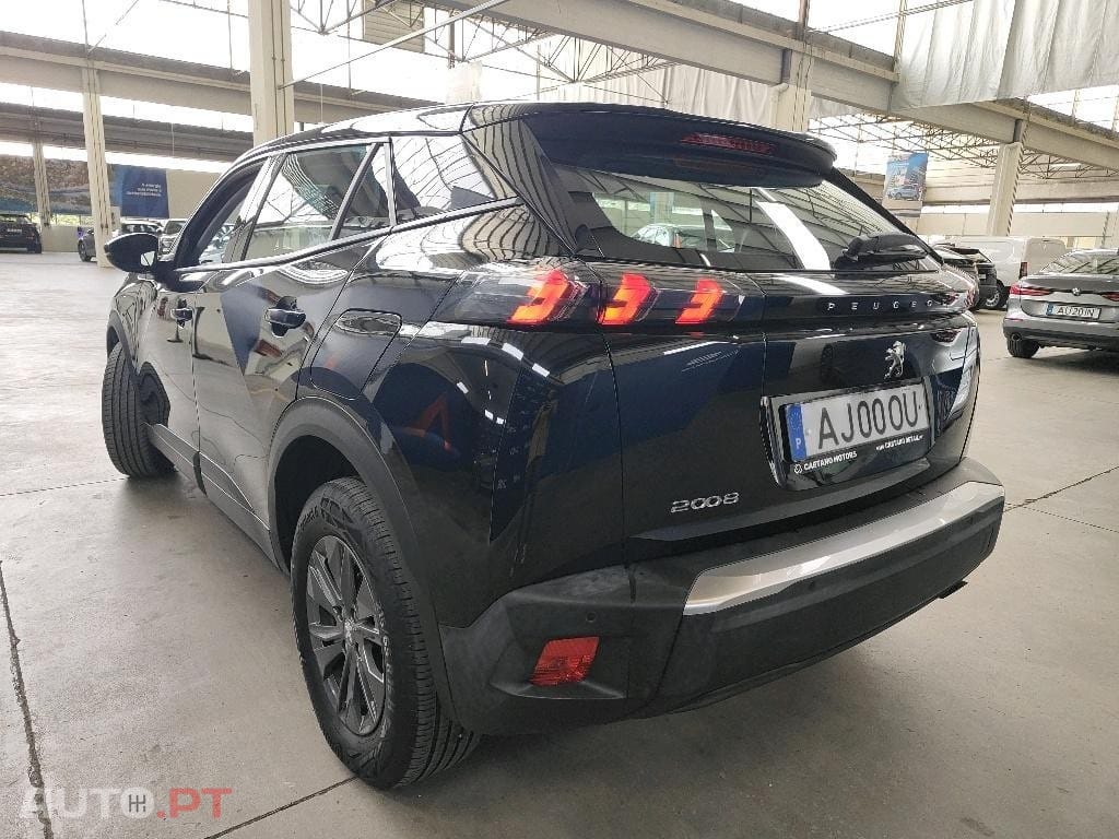 Peugeot 2008 1.2 PureTech Active Pack