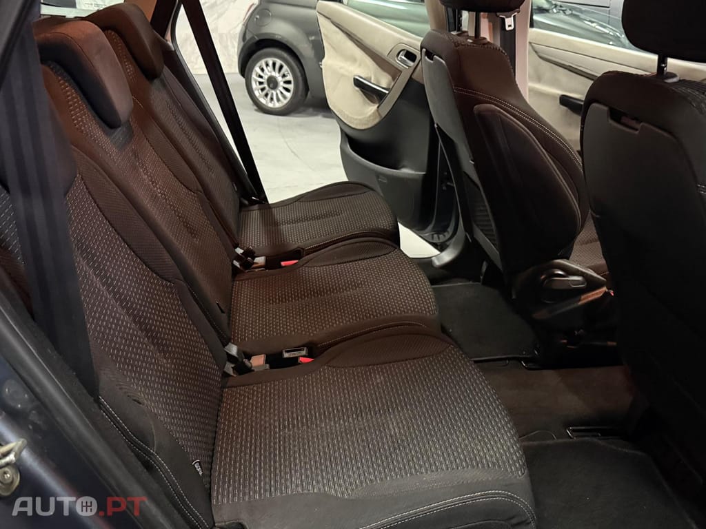 Citroen C4 Picasso 1.6 HDI Exclusive