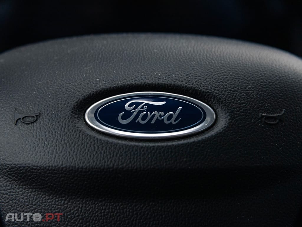 Ford Focus 1.0 EcoBoost MHEV Active