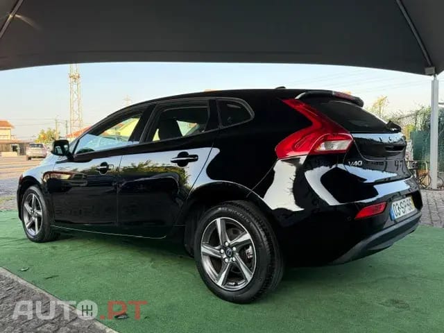 Volvo V40 2.0 D2 Momentum