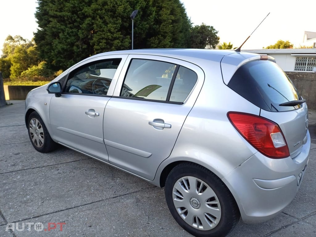 Opel Corsa 1.2 Cosmo
