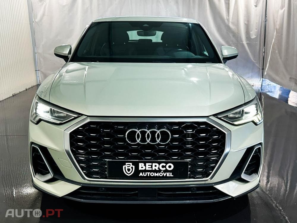 Audi Q3 45 TFSIe S line S tronic