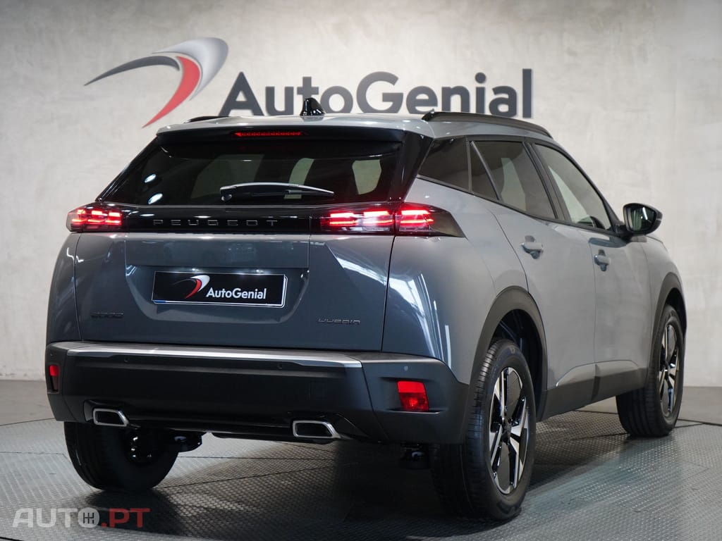 Peugeot 2008 1.2 Hybrid Allure e-DCS6