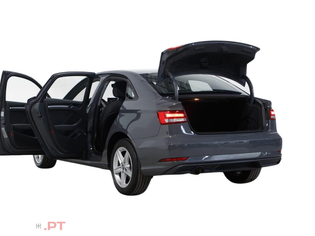 Audi A3 Limousine 30 TSI S Tronic