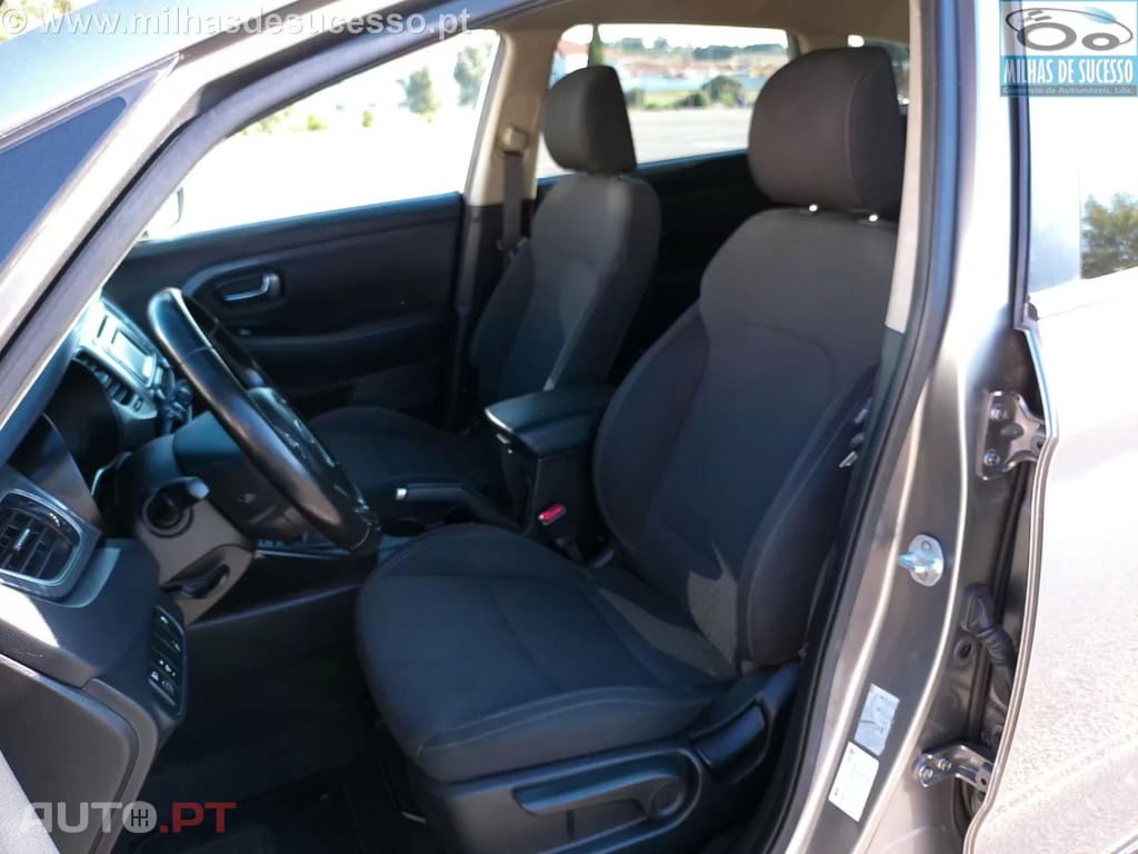 Kia Carens 1.7 CRDI ISG TX 7 Lug