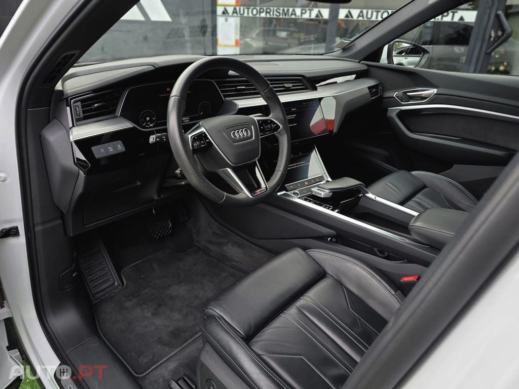 Audi E-Tron 55 quattro S line