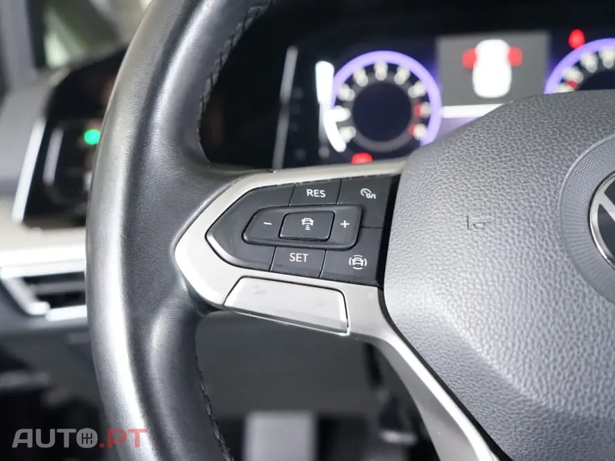 Volkswagen Golf 1.0 TSI Confortline