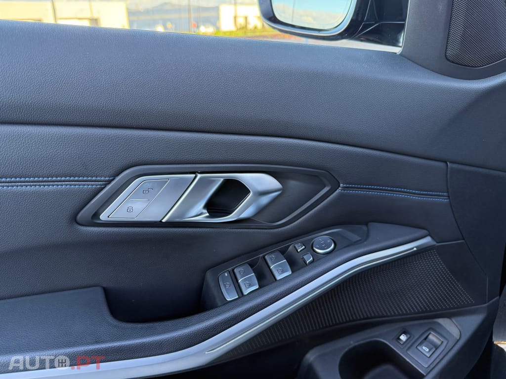 BMW 320 e Touring Pack M Auto