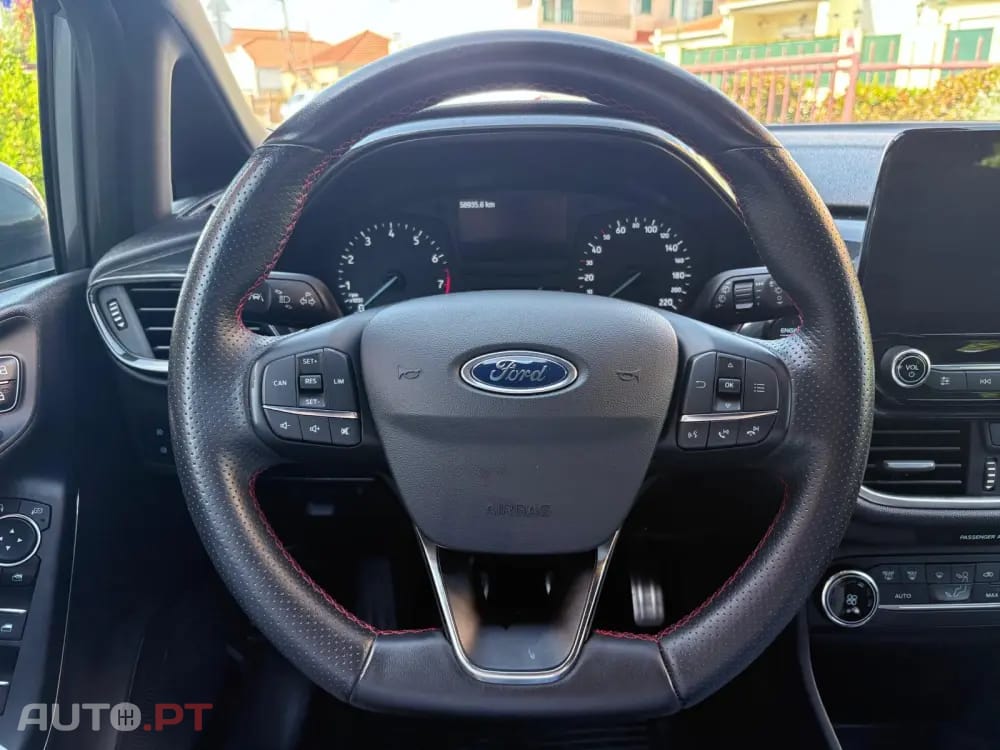 Ford Fiesta 1.0 EcoBoost ST-Line