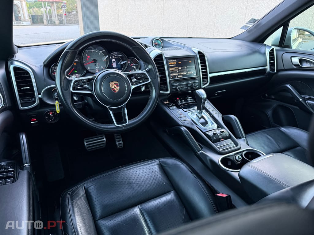 Porsche Cayenne S Platinum Edition