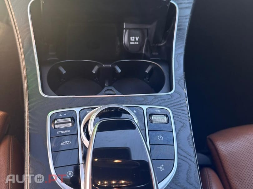 Mercedes-Benz C 220 d Coupe 9G-TRONIC AMG Line