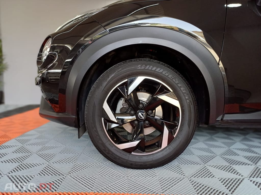 Nissan Juke 1.0 DIG-T N-Connecta DCT