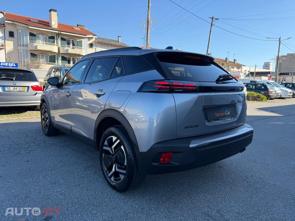 Peugeot 2008 1.2 PureTech Allure
