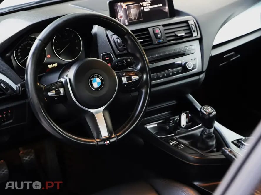 BMW 218 d Line Sport