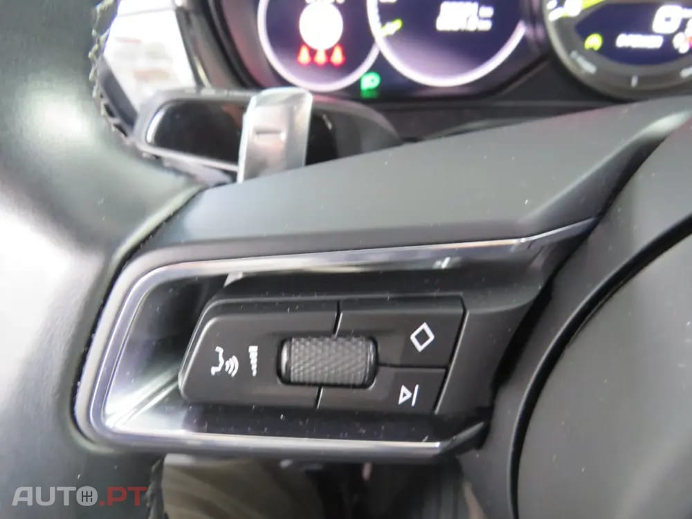 Porsche Panamera 4 E-Hybrid