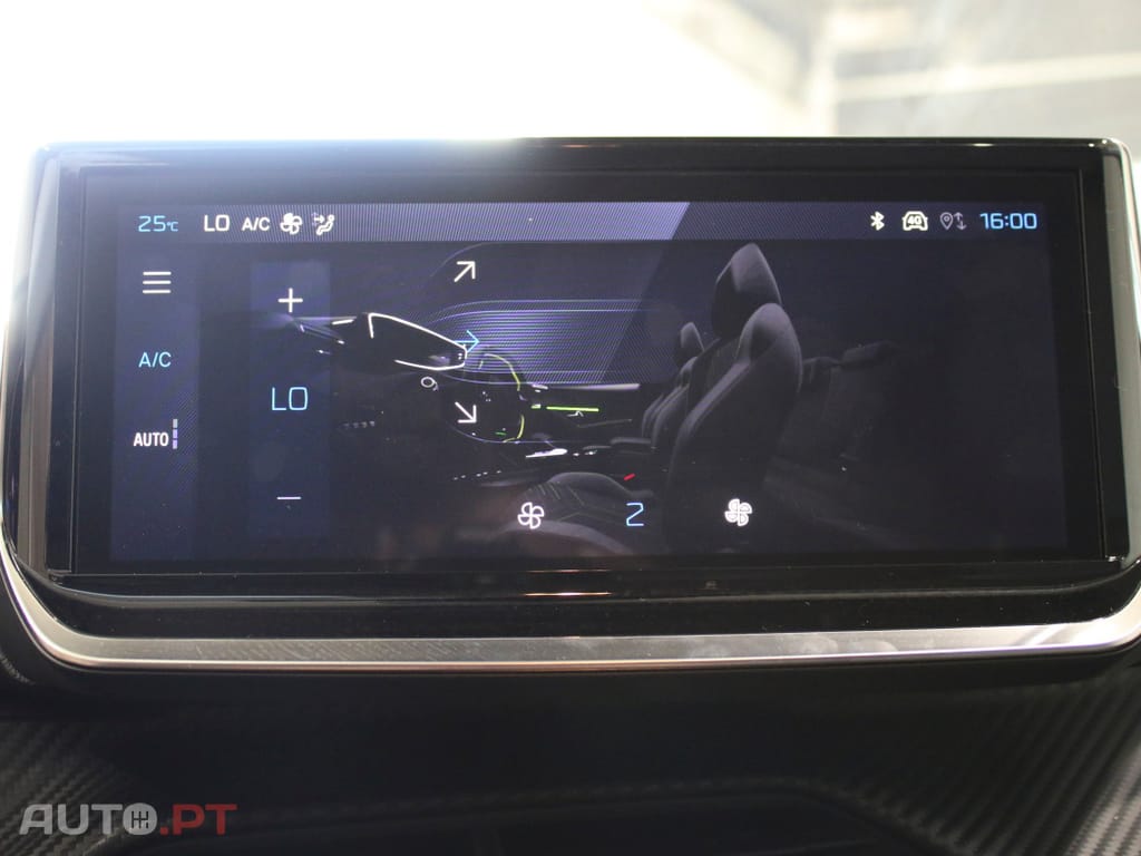 Peugeot 208 1.2 Hybrid Allure e-DCS6