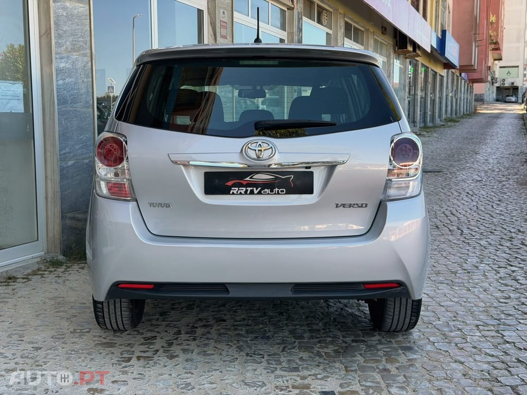 Toyota Verso 2.0 D-4D Exclusive+GPS