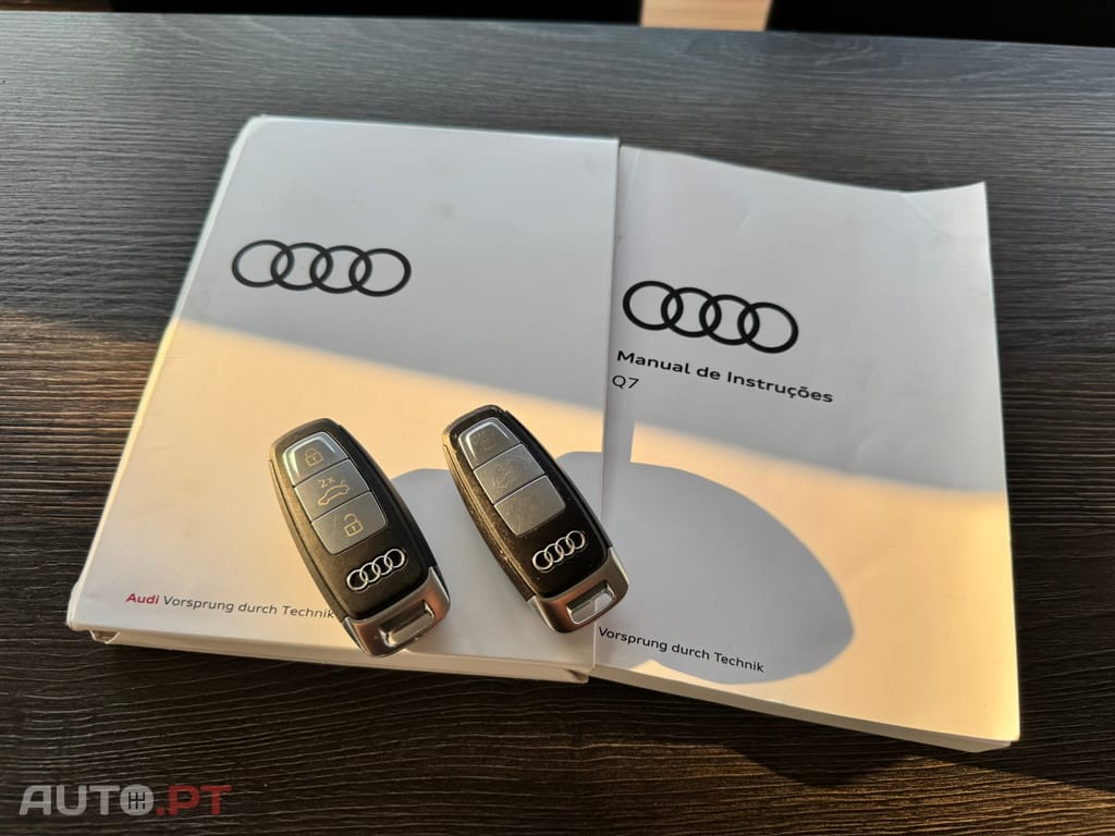 Audi Q7 55 TFSIe quattro Tiptronic
