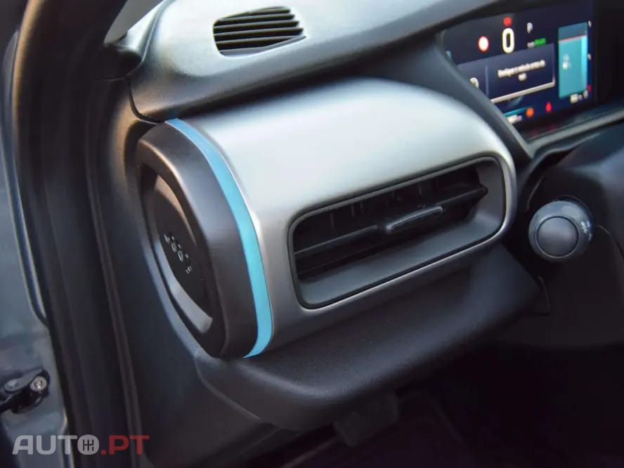 Jeep Avenger 54 kWh Summit