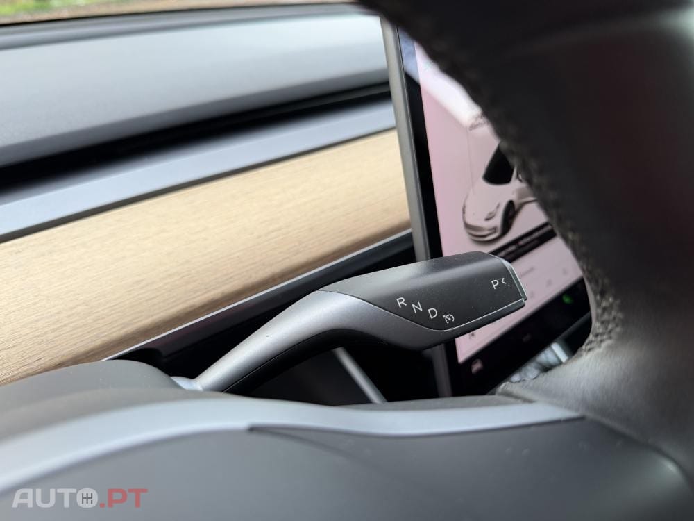 Tesla Model 3 Long-Range Dual Motor AWD