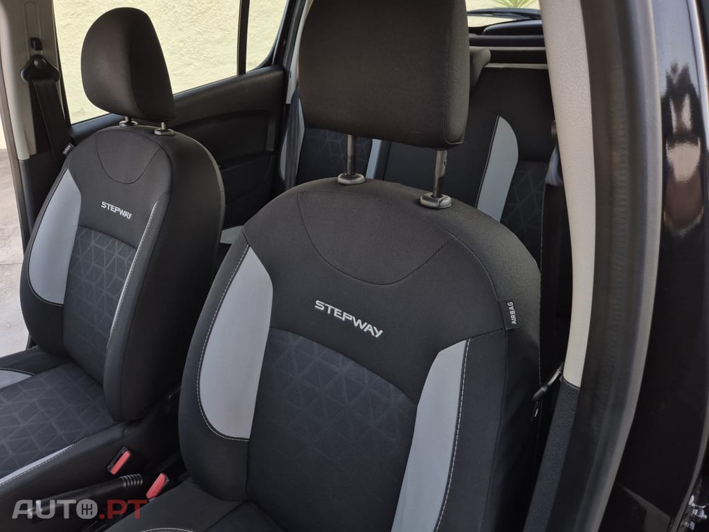 Dacia Sandero 0.9 TCe Stepway