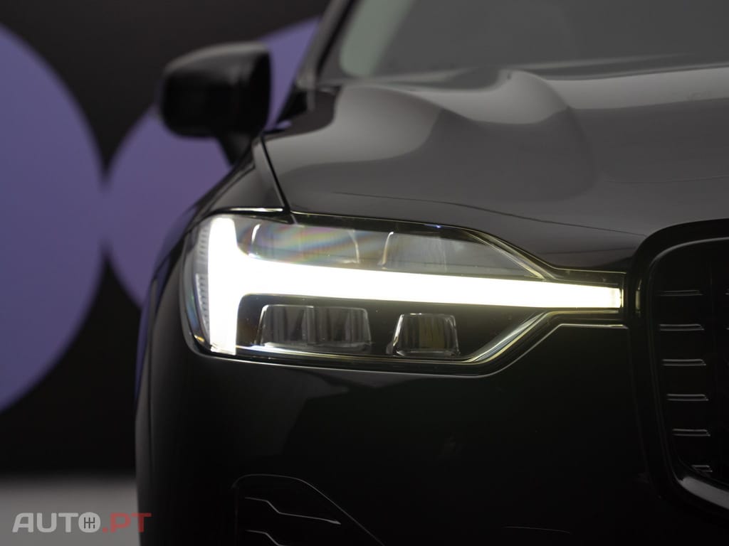 Volvo XC60 2.0 T6 PHEV Plus Dark