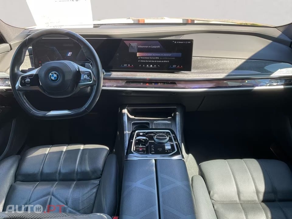 BMW 750 e xDrive