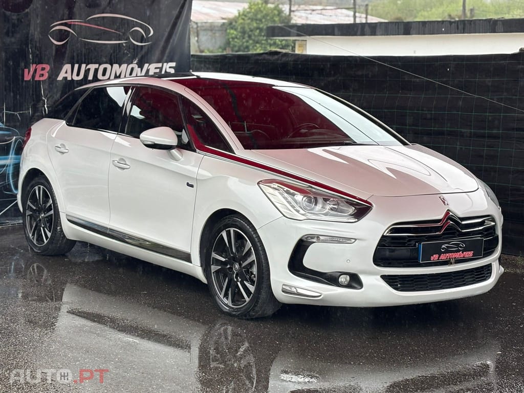 Citroen DS5 2.0 HDi Hybrid4 So Chic CMP6 88g